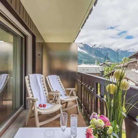 Chamonix, 4 Pers, Proche Pistes, Balcon, Parking, Animaux Admis - Fr-1-517-32